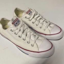 White Converse 7.5 Woman’s 