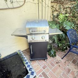 BBQ Grill - MUST SELL ASAP