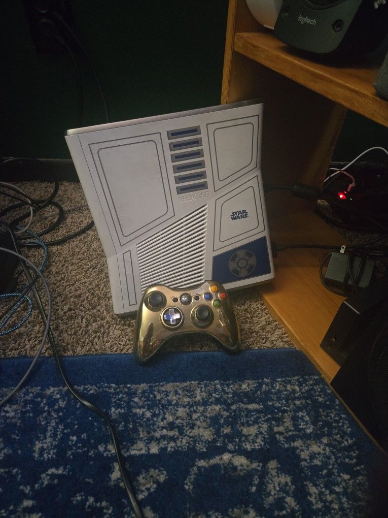 Limited Edition Star Wars R2D2 Xbox 360