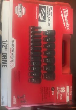 Milwaukee 1/2 drive 19pc set