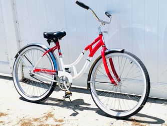Schwinn Beach cruiser