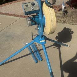 Jugs Pitching Machine 