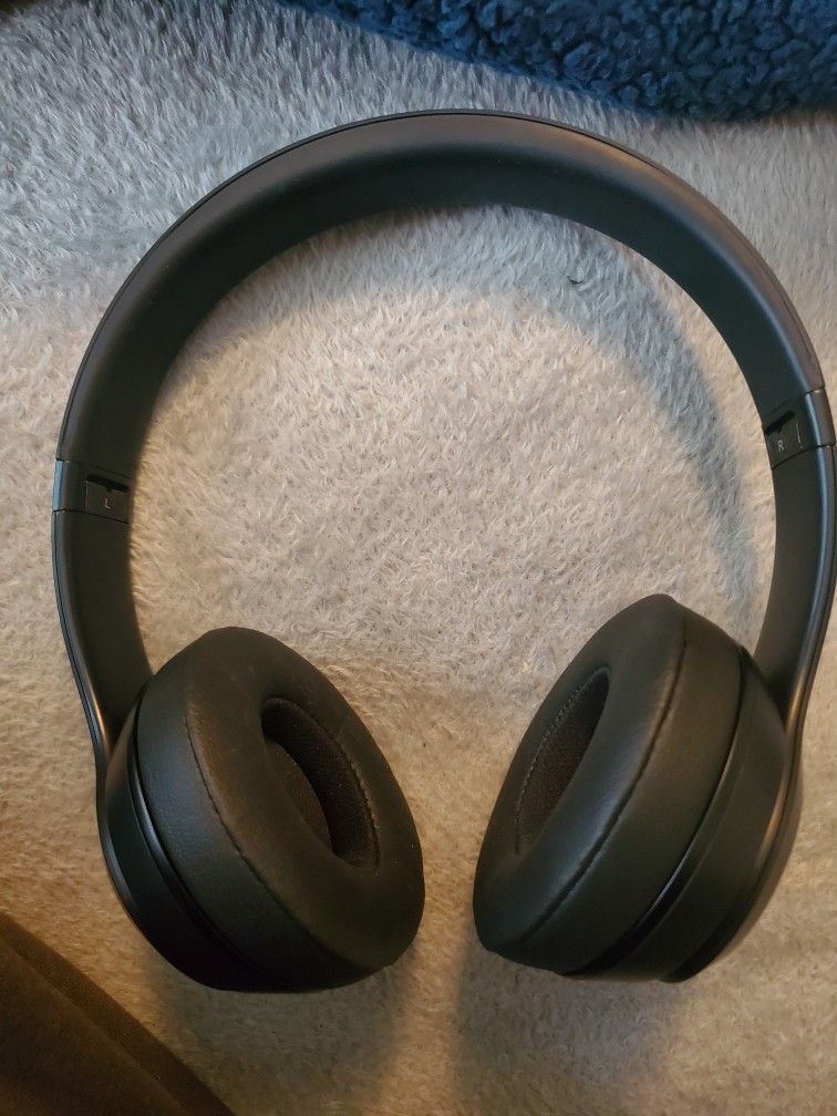 Beats Solo3 Headphones 