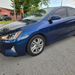 2020 Hyundai Elantra