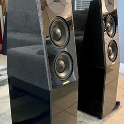 Tower Speaker Eggleston Work Fontaine