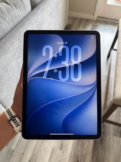 Apple iPad Air 4th Generation – 256GB – Wi-Fi + Cellular
