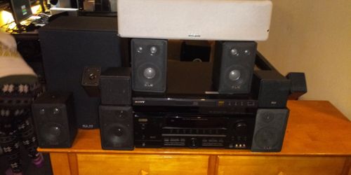 **********SONY RECEIVER WITH KLH SPEAKERS********VERY LOUD***** 5.1 CHANNEL