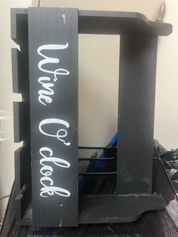 Wood wine holder