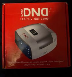 Daisy DND LED/ UV Nail Lamp