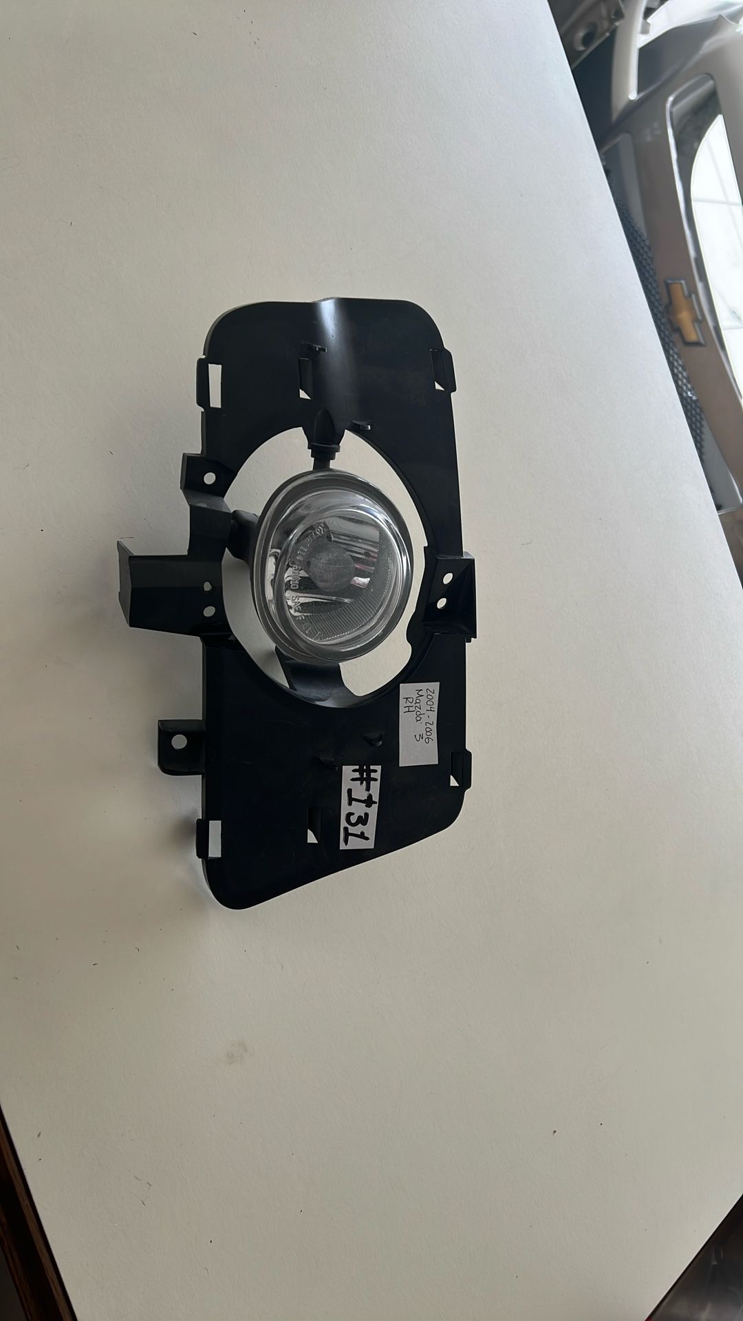 2004 To 2006 Mazda 3 Fog Light Right Side #131 FE402