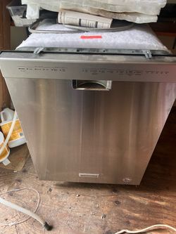 24” KitchenAid Dishwasher