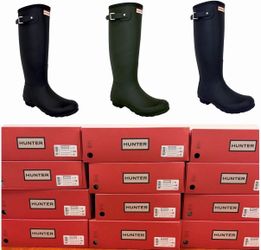 HUGE SALE! Hunter Women's Original Tall Rain Boot Available In 3 Colors And Sizes 7-11 Brand New In Box Only $39.99!