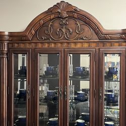 China Cabinet/Breakfront