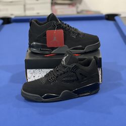 Jordan 4 Retro