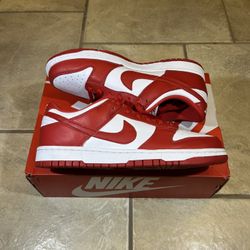 Nike Dunk Low St John’s