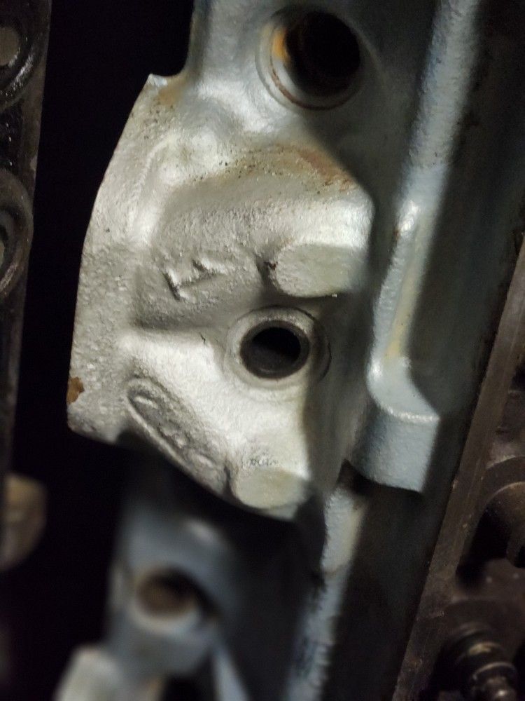 Pontiac 400 428 Cylinder Heads. #16. #15. #13. 1(contact info removed)
