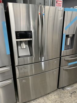 Samsung 4 door in stainless steel used