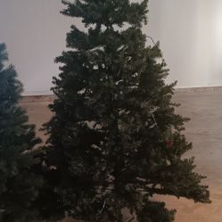 Christmas tree with lights- FREE