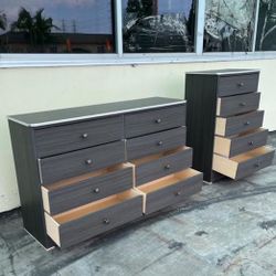 Set Eight Drawers Dresser 