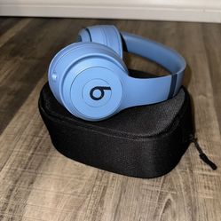 Beats Solo 4