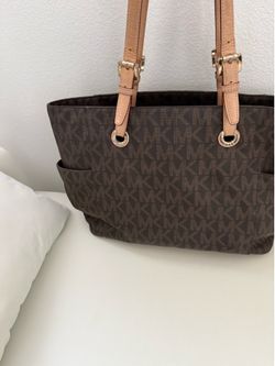 Micheal Kors Bag