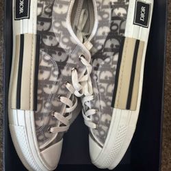 Dior Shoes