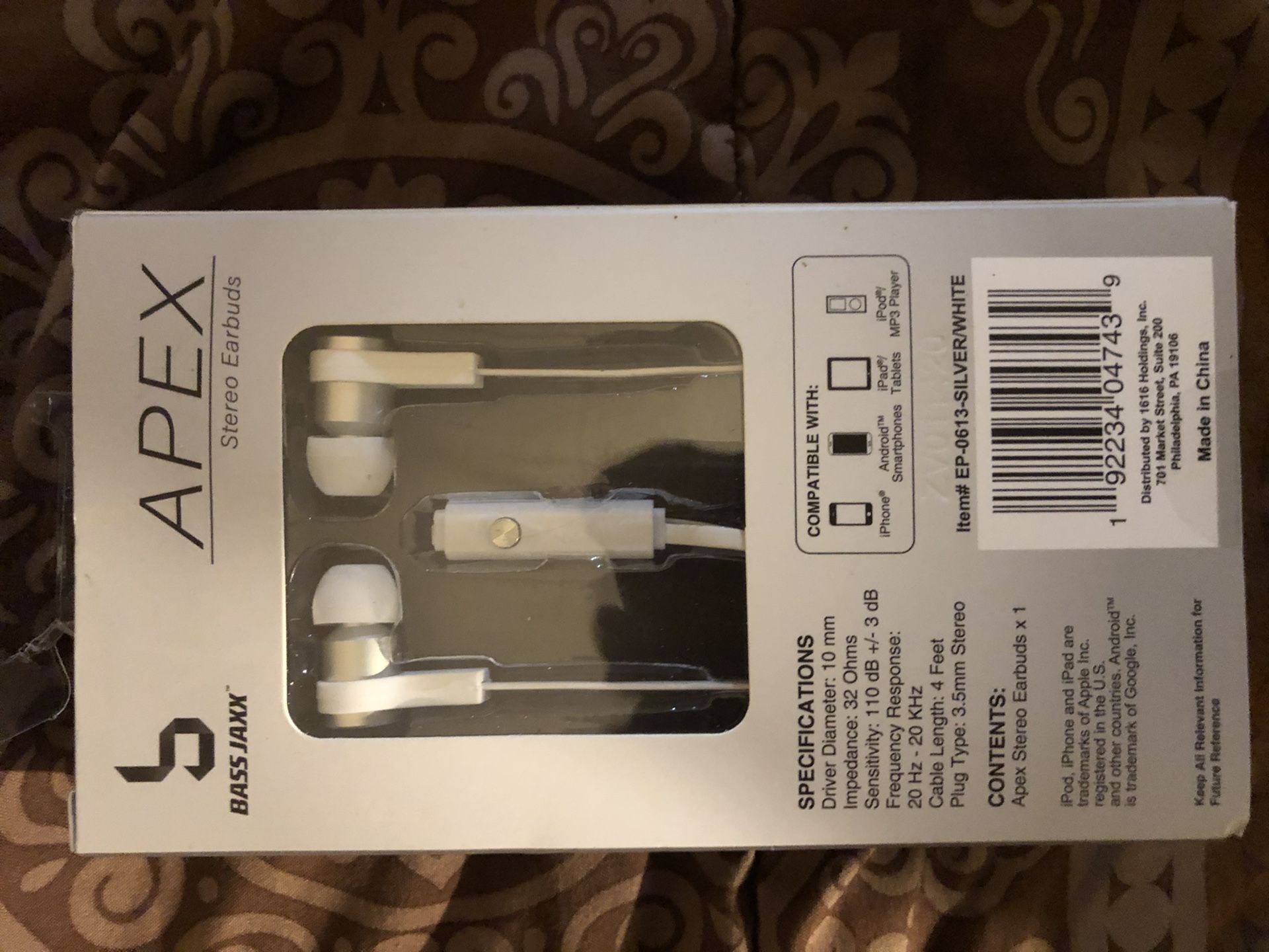 Apex stereo earbuds
