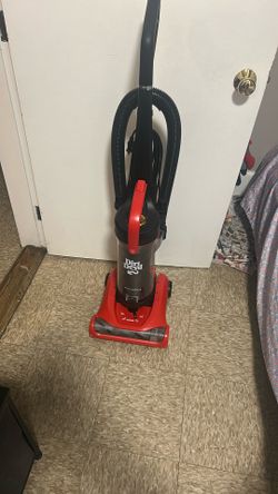 Dirt Devil Vacuum 