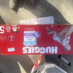 Huggies Size 5 Diaper New 