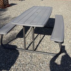 2 Outdoor Picnic Tables