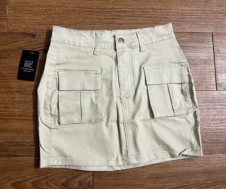 Woman Khaki Colour Skirt fits Size M and L