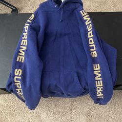 Supreme Hoodie