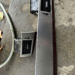 Escalade Air Vents Moldings