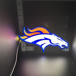 Broncos Lightbox