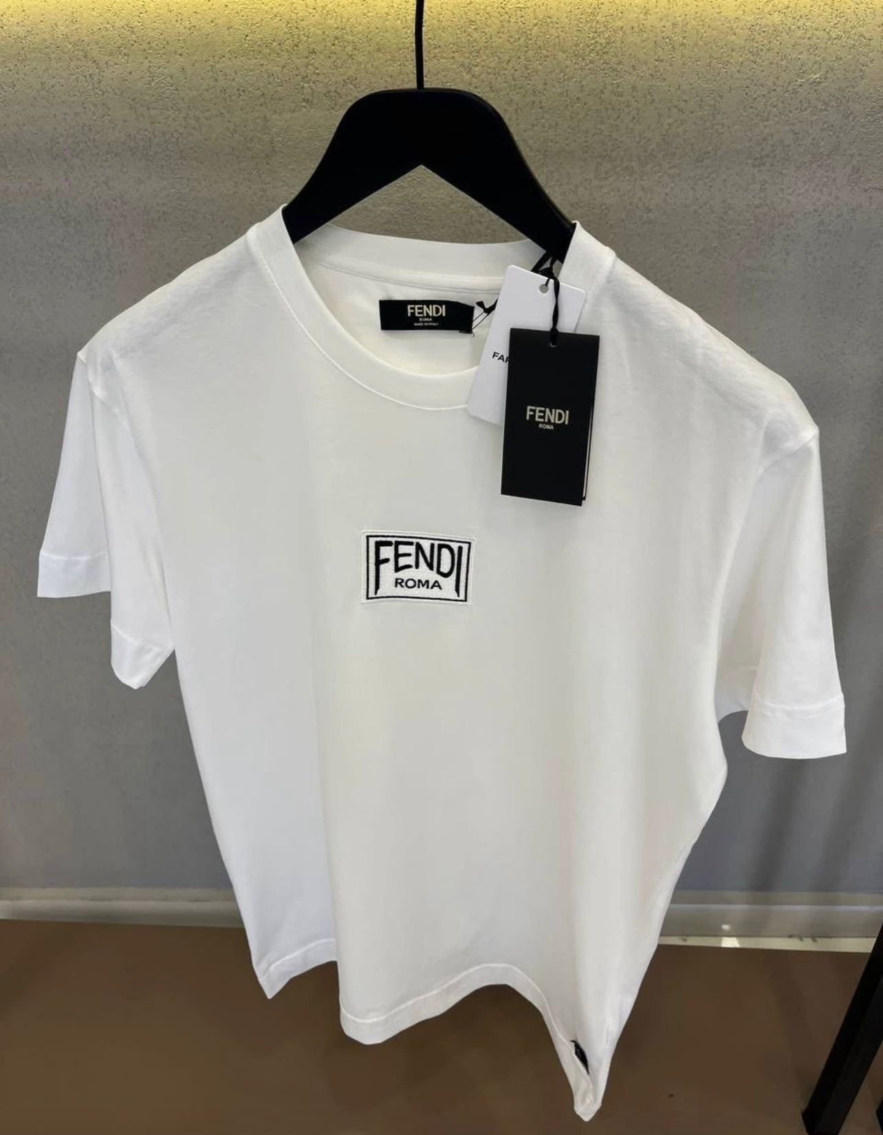 FENDI T SHIRT