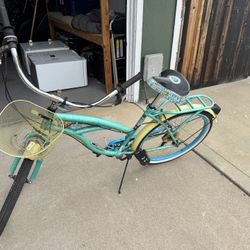 Lady Beach Cruiser Bicycle