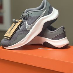 Nike Legend Essential 3 NN