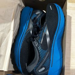 BROOKS GHOST 14  (new In Box)