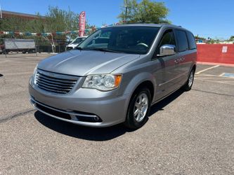 2013 Chrysler Town & Country
