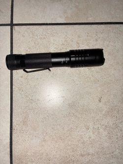 New rechargeable flash light 1000 lumen super bright
