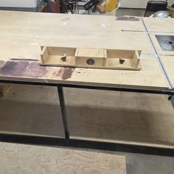 Custom Work Table With Plug In & table Saw Grooves