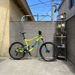 2017 Giant Trance 2  XL