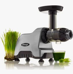 Omega juicer