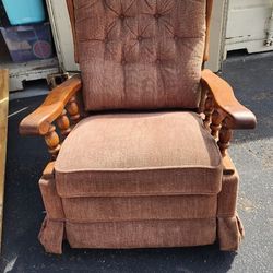 Vintage 1960s Lazy Boy Rocker Recliner
