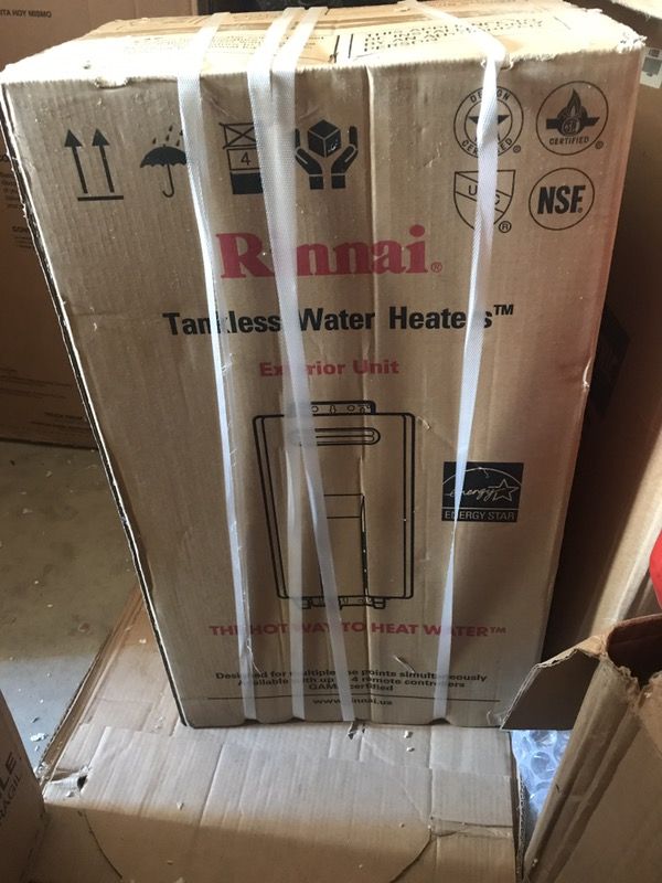 R94-LSe N REU-VA2535WD-UC-N Tankless Water Heater for Sale in West Palm  Beach, FL - OfferUp