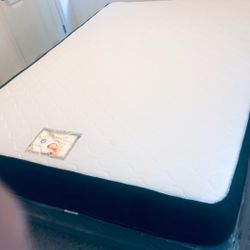 Queen Size Mattress 12”thick  With Box Spring Brand New Delivery Available 