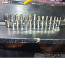 Snap On 14pc Torx Lot 3/8 Drive And 1/4 Some Torx Plus