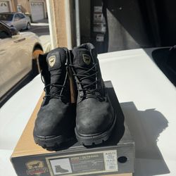 Brand New 10-1/2 Irish Setter Work boots 