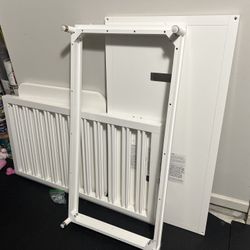 Crate & Barrell Arlo White And Gold Crib And Newton Crib Mattress 