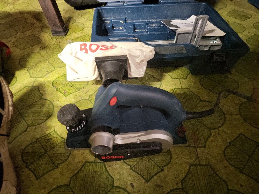BOSCH PLANER